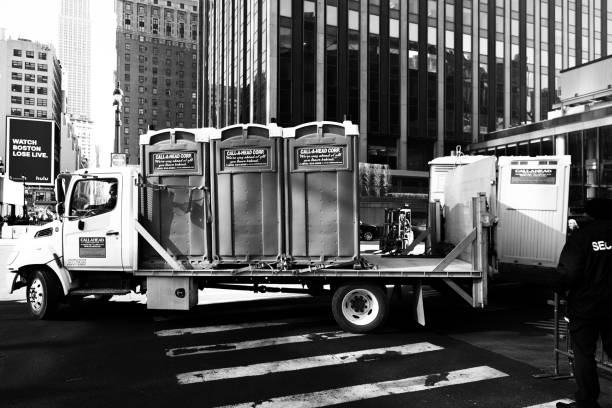 Best Portable restroom trailer rental  in De Queen, AR